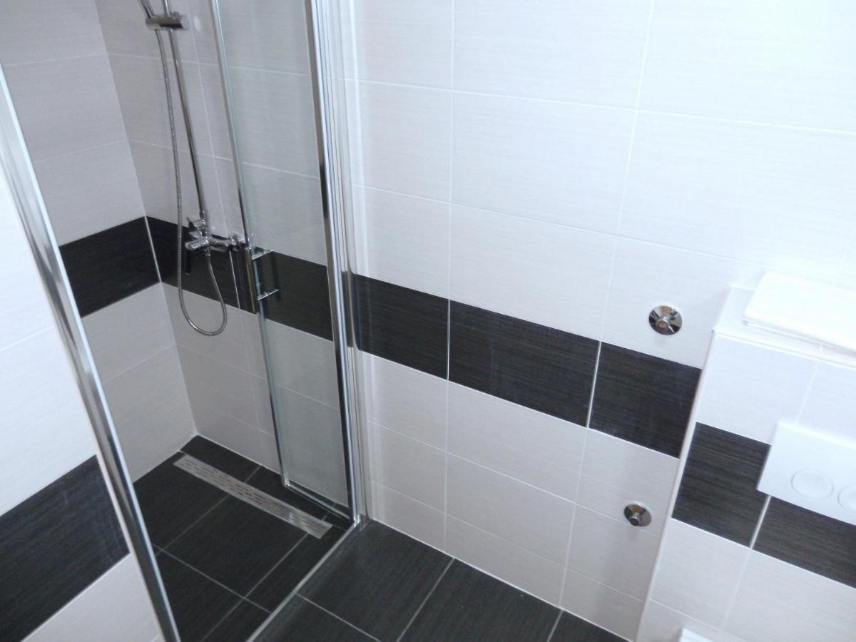 Apartments Real - 10 M From Sea Medulin Ngoại thất bức ảnh