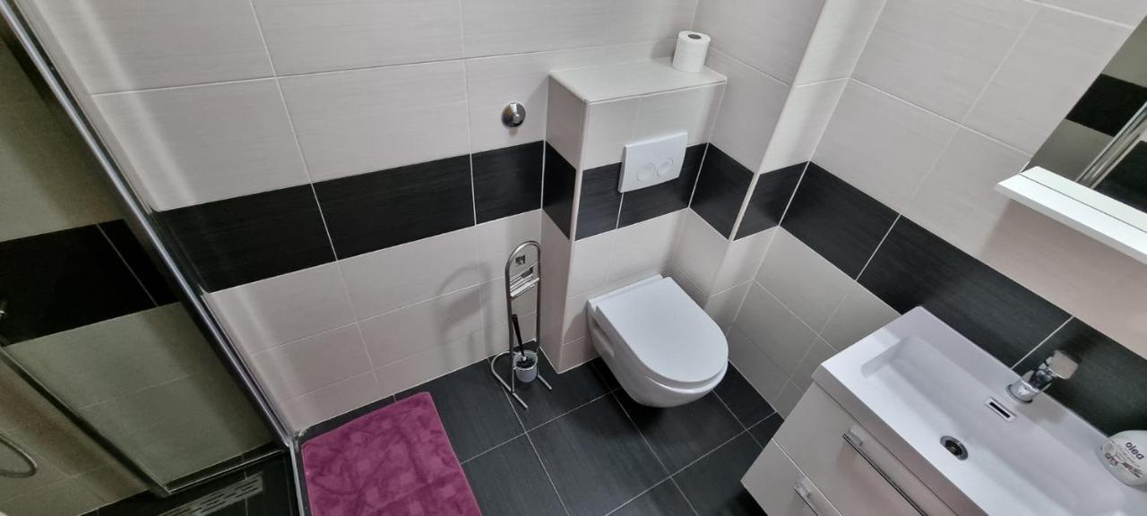 Apartments Real - 10 M From Sea Medulin Ngoại thất bức ảnh