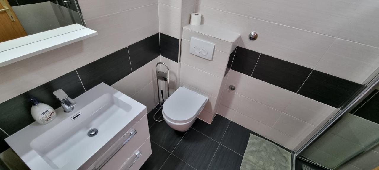 Apartments Real - 10 M From Sea Medulin Ngoại thất bức ảnh